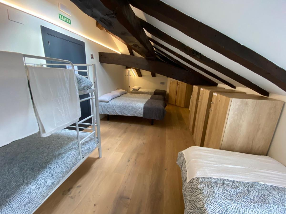 Albergue Turistico De Eugi Bagian luar foto